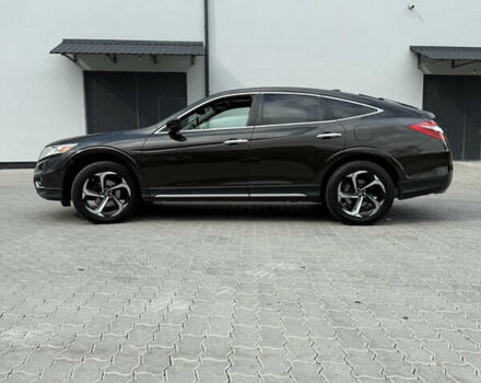 Коричневый Хонда Кросстур, объемом двигателя 2.35 л и пробегом 179 тыс. км за 13400 $, фото 4 на Automoto.ua