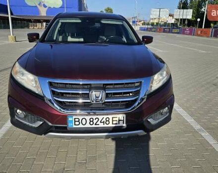 Красный Хонда Кросстур, объемом двигателя 3.5 л и пробегом 129 тыс. км за 14350 $, фото 1 на Automoto.ua