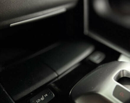 Красный Хонда Кросстур, объемом двигателя 3.5 л и пробегом 130 тыс. км за 14800 $, фото 22 на Automoto.ua