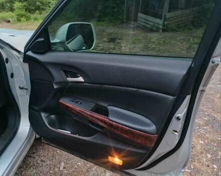 Серый Хонда Кросстур, объемом двигателя 3.5 л и пробегом 279 тыс. км за 10500 $, фото 2 на Automoto.ua