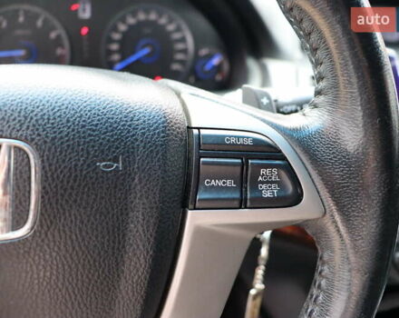 Серый Хонда Кросстур, объемом двигателя 3.5 л и пробегом 288 тыс. км за 14900 $, фото 21 на Automoto.ua