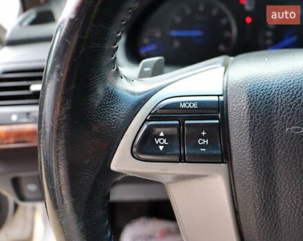 Серый Хонда Кросстур, объемом двигателя 3.5 л и пробегом 288 тыс. км за 14900 $, фото 20 на Automoto.ua