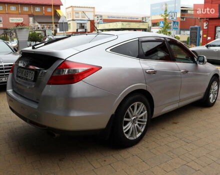 Серый Хонда Кросстур, объемом двигателя 3.5 л и пробегом 288 тыс. км за 14900 $, фото 2 на Automoto.ua