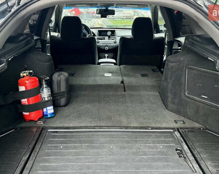 Серый Хонда Кросстур, объемом двигателя 2.35 л и пробегом 252 тыс. км за 11000 $, фото 12 на Automoto.ua