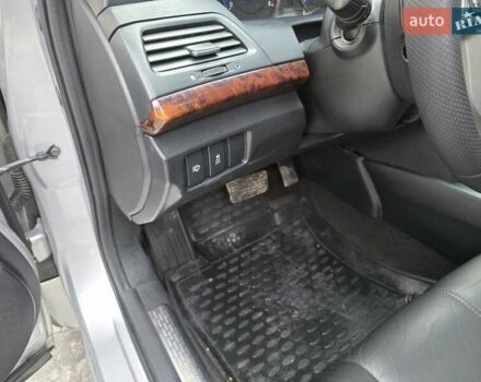 Серый Хонда Кросстур, объемом двигателя 3.47 л и пробегом 270 тыс. км за 11450 $, фото 12 на Automoto.ua