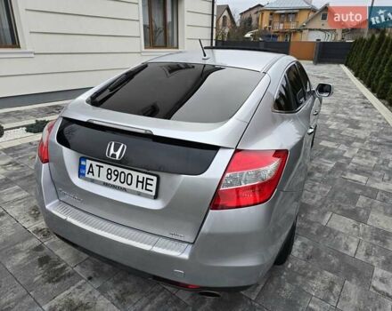 Серый Хонда Кросстур, объемом двигателя 3.47 л и пробегом 270 тыс. км за 11450 $, фото 6 на Automoto.ua