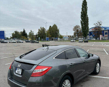 Сірий Хонда Кросстур, об'ємом двигуна 2.35 л та пробігом 220 тис. км за 12000 $, фото 1 на Automoto.ua