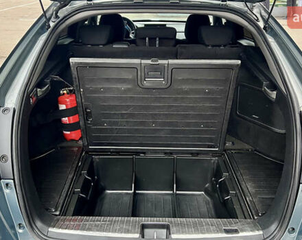 Серый Хонда Кросстур, объемом двигателя 2.35 л и пробегом 252 тыс. км за 11000 $, фото 11 на Automoto.ua