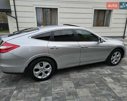 Серый Хонда Кросстур, объемом двигателя 3.47 л и пробегом 270 тыс. км за 11450 $, фото 8 на Automoto.ua