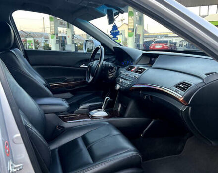 Сірий Хонда Кросстур, об'ємом двигуна 3.5 л та пробігом 185 тис. км за 13500 $, фото 11 на Automoto.ua