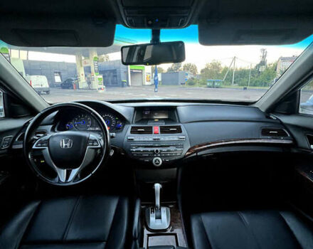 Сірий Хонда Кросстур, об'ємом двигуна 3.5 л та пробігом 185 тис. км за 13500 $, фото 17 на Automoto.ua