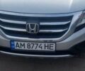 Серый Хонда Кросстур, объемом двигателя 2.35 л и пробегом 243 тыс. км за 13000 $, фото 7 на Automoto.ua