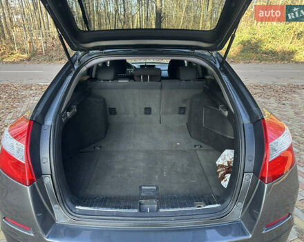 Сірий Хонда Кросстур, об'ємом двигуна 2.4 л та пробігом 235 тис. км за 11000 $, фото 29 на Automoto.ua