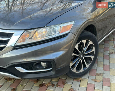 Сірий Хонда Кросстур, об'ємом двигуна 2.4 л та пробігом 235 тис. км за 11000 $, фото 38 на Automoto.ua