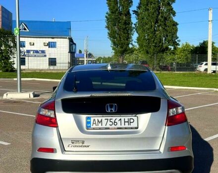 Серый Хонда Кросстур, объемом двигателя 2.4 л и пробегом 330 тыс. км за 12300 $, фото 1 на Automoto.ua