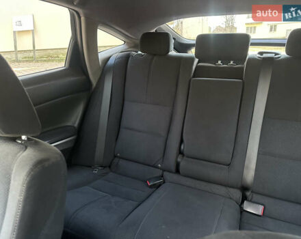 Сірий Хонда Кросстур, об'ємом двигуна 2.4 л та пробігом 235 тис. км за 11000 $, фото 25 на Automoto.ua