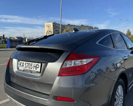 Серый Хонда Кросстур, объемом двигателя 2.35 л и пробегом 129 тыс. км за 11500 $, фото 2 на Automoto.ua