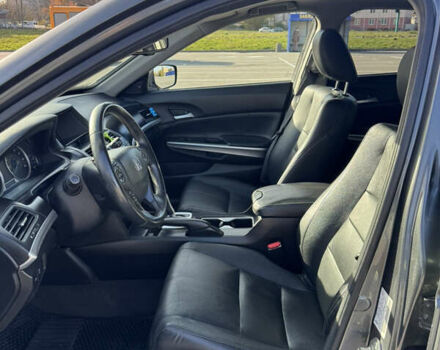 Серый Хонда Кросстур, объемом двигателя 2.35 л и пробегом 129 тыс. км за 11500 $, фото 13 на Automoto.ua