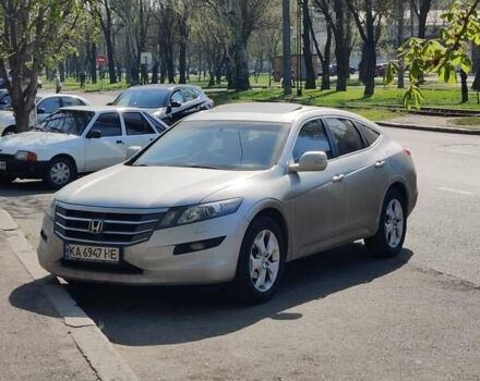 Серый Хонда Кросстур, объемом двигателя 3.5 л и пробегом 180 тыс. км за 11300 $, фото 1 на Automoto.ua