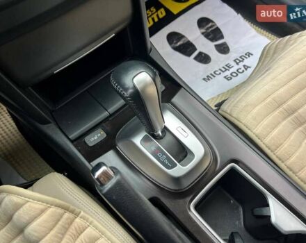 Синій Хонда Кросстур, об'ємом двигуна 2.4 л та пробігом 168 тис. км за 14400 $, фото 19 на Automoto.ua