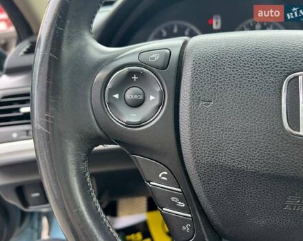 Синій Хонда Кросстур, об'ємом двигуна 2.4 л та пробігом 168 тис. км за 14400 $, фото 14 на Automoto.ua