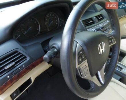 Зеленый Хонда Кросстур, объемом двигателя 2.4 л и пробегом 212 тыс. км за 11700 $, фото 18 на Automoto.ua