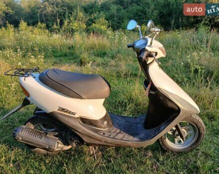 Белый Хонда Dio AF-34, объемом двигателя 0 л и пробегом 4 тыс. км за 360 $, фото 1 на Automoto.ua