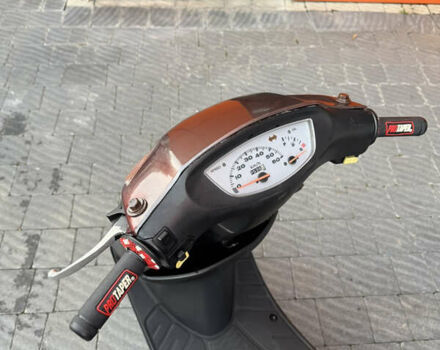 Красный Хонда Dio AF-34, объемом двигателя 0.05 л и пробегом 3 тыс. км за 420 $, фото 7 на Automoto.ua