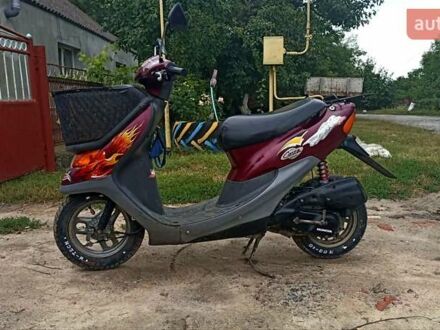 Хонда Dio AF-34 1994 в Виннице на Automoto.ua Красный Хонда Dio AF-34, объемом двигателя 49.9 л и пробегом 3 тыс. км за 400 $, фото 1 на Automoto.ua