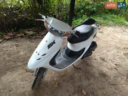 Хонда Dio AF-34 2004 в Дрогобыче на Automoto.ua Хонда Dio AF-34, объемом двигателя 0 л и пробегом 6 тыс. км за 400 $, фото 1 на Automoto.ua