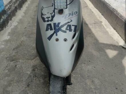 Хонда Dio AF-34 2003 в Новоархангельске на Automoto.ua Серый Хонда Dio AF-34, объемом двигателя 0 л и пробегом 4 тыс. км за 253 $, фото 1 на Automoto.ua