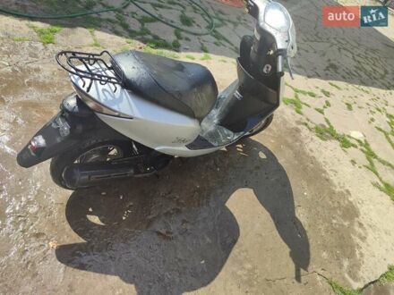 Хонда Dio AF-62 2012 у Бучаче на Automoto.ua Сірий Хонда Dio AF-62, об'ємом двигуна 0 л та пробігом 7 тис. км за 525 $, фото 1 на Automoto.ua