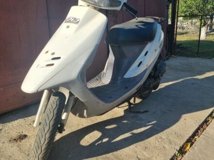 Хонда Дио 2000 в Днепре (Днепропетровске) на Automoto.ua Хонда Дио, объемом двигателя 50 л и пробегом 0 тыс. км за 357 $, фото 1 на Automoto.ua