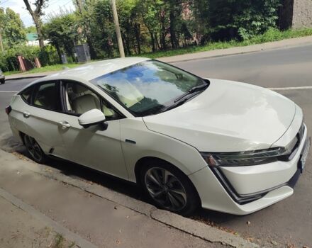 Білий Хонда Інша, об'ємом двигуна 1.5 л та пробігом 186 тис. км за 16700 $, фото 1 на Automoto.ua