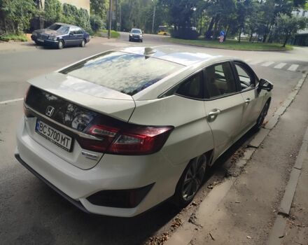Білий Хонда Інша, об'ємом двигуна 1.5 л та пробігом 186 тис. км за 16700 $, фото 4 на Automoto.ua