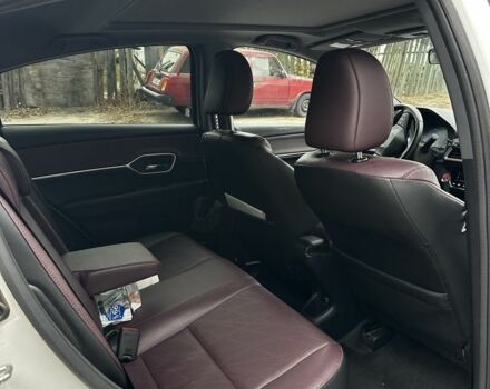 Білий Хонда Інша, об'ємом двигуна 0 л та пробігом 80 тис. км за 16000 $, фото 3 на Automoto.ua