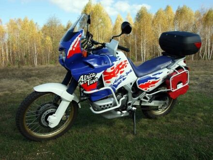 Хонда Інша 1993 у Шостке на Automoto.ua Білий Хонда Інша, об'ємом двигуна 0.7 л та пробігом 0 тис. км за 5400 $, фото 1 на Automoto.ua