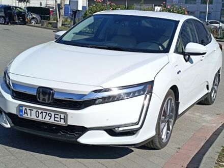 Білий Хонда Інша, об'ємом двигуна 1.5 л та пробігом 110 тис. км за 20000 $, фото 1 на Automoto.ua