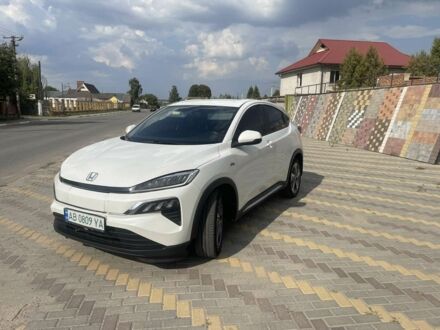 Білий Хонда Інша, об'ємом двигуна 0 л та пробігом 109 тис. км за 13800 $, фото 1 на Automoto.ua