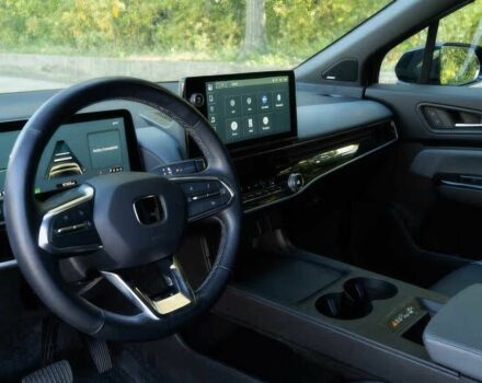 Червоний Хонда Інша, об'ємом двигуна 0 л та пробігом 27 тис. км за 20000 $, фото 7 на Automoto.ua