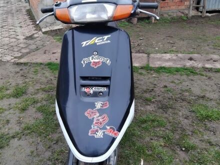 Хонда Інша 1999 у Кицмане на Automoto.ua Хонда Інша, об'ємом двигуна 6 л та пробігом 0 тис. км за 242 $, фото 1 на Automoto.ua