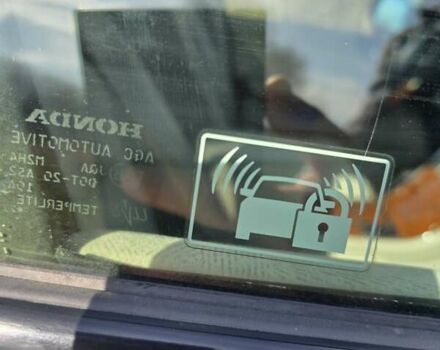 Белый Хонда Элизион, объемом двигателя 2.35 л и пробегом 164 тыс. км за 11500 $, фото 8 на Automoto.ua