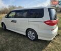 Белый Хонда Элизион, объемом двигателя 2.35 л и пробегом 164 тыс. км за 11500 $, фото 1 на Automoto.ua