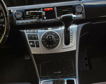 Черный Хонда Элизион, объемом двигателя 2.4 л и пробегом 93 тыс. км за 15000 $, фото 10 на Automoto.ua