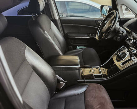 Черный Хонда Элизион, объемом двигателя 2.4 л и пробегом 93 тыс. км за 15000 $, фото 6 на Automoto.ua