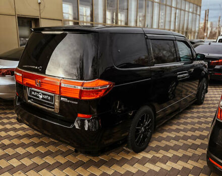 Черный Хонда Элизион, объемом двигателя 2.4 л и пробегом 93 тыс. км за 15000 $, фото 3 на Automoto.ua