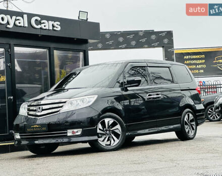 Черный Хонда Элизион, объемом двигателя 2.35 л и пробегом 84 тыс. км за 13400 $, фото 1 на Automoto.ua