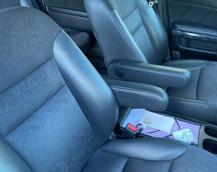 Серый Хонда Элизион, объемом двигателя 2.4 л и пробегом 165 тыс. км за 11500 $, фото 14 на Automoto.ua