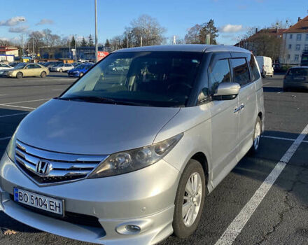 Серый Хонда Элизион, объемом двигателя 2.4 л и пробегом 165 тыс. км за 11500 $, фото 17 на Automoto.ua