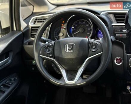 Хонда ФИТ 2014 в Киеве на Automoto.ua Белый Хонда ФИТ, объемом двигателя 1.5 л и пробегом 94 тыс. км за 10500 $, фото 12 на Automoto.ua